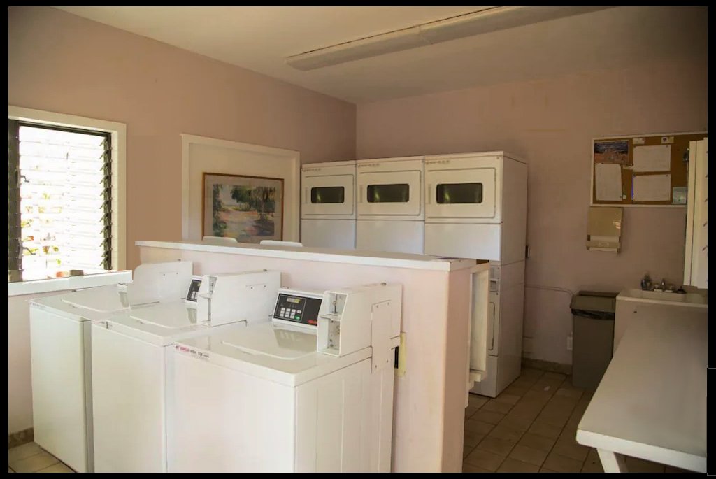 Amenity: <span>On Site Laundry Facility</span>